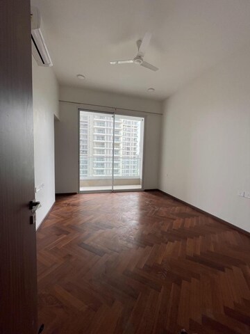 3 BHK Apartment For Rent in Omkar Alta Monte, Malad East