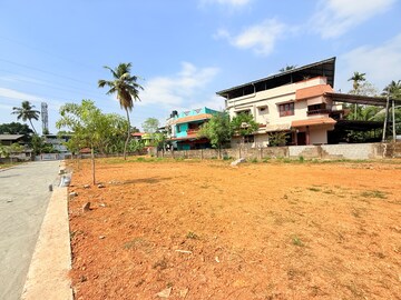  Plot For Sale in Maradu