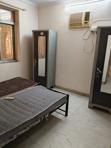 Bedroom in 2 BHK Apartment at Triveni CHS Andheri East, Andheri East – for Rent
