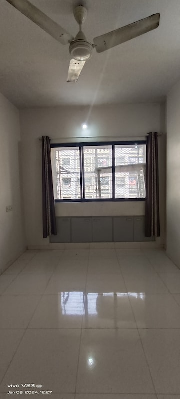 Master Bedroom in 1 BHK Apartment at Bhanushanti Apartment, Goregaon East – for Sale