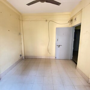 Room in 1 BHK Apartment at Sion – for Sale