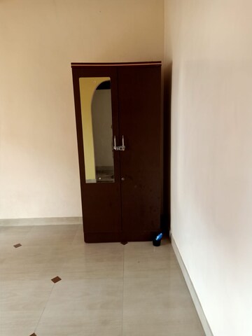 Room in Studio Independent House at Yamunai Niwas Kothrud, Kothrud – for Rent