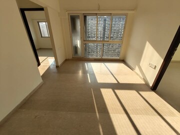 1 BHK Apartment For Rent in Omkar Signet, Malad East