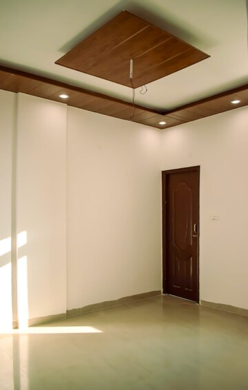 Room in 3 BHK Apartment at Fortune Regalia Towers, Dhakoli Village – for Sale