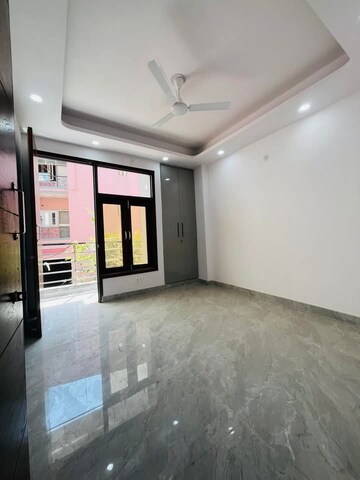 Master Bedroom in 1 BHK Apartment at Saket – for Rent