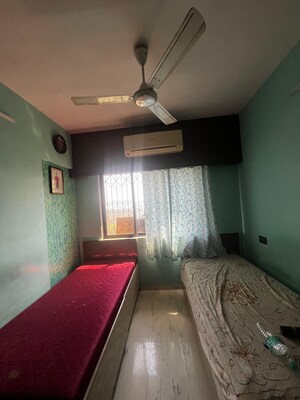 Bedroom in 2 BHK Apartment at Cosmos Heritage, Manpada – for Sale