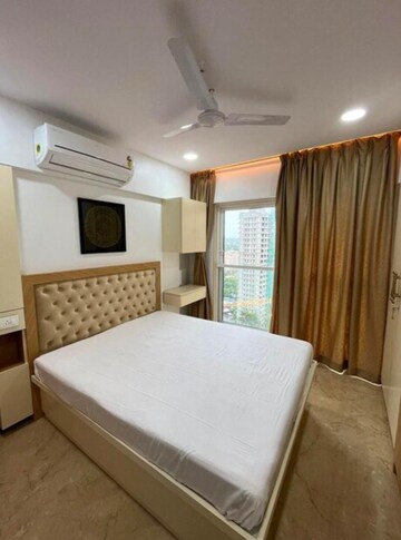 Bedroom in 1 BHK Apartment at Sheth Vasant Oasis, Andheri East – for Rent