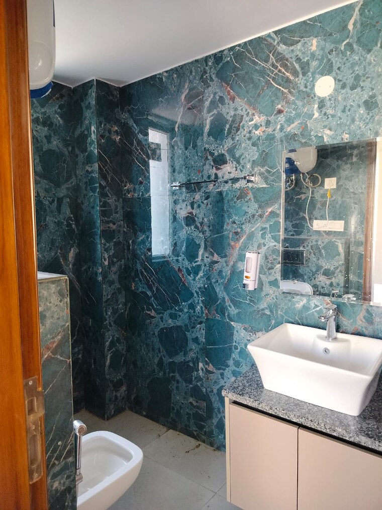 Bedroom, unitech-heritage-city 4 Bedroom 3250 Sq.Ft. Apartment In Sector 25 Gurgaon 8453856