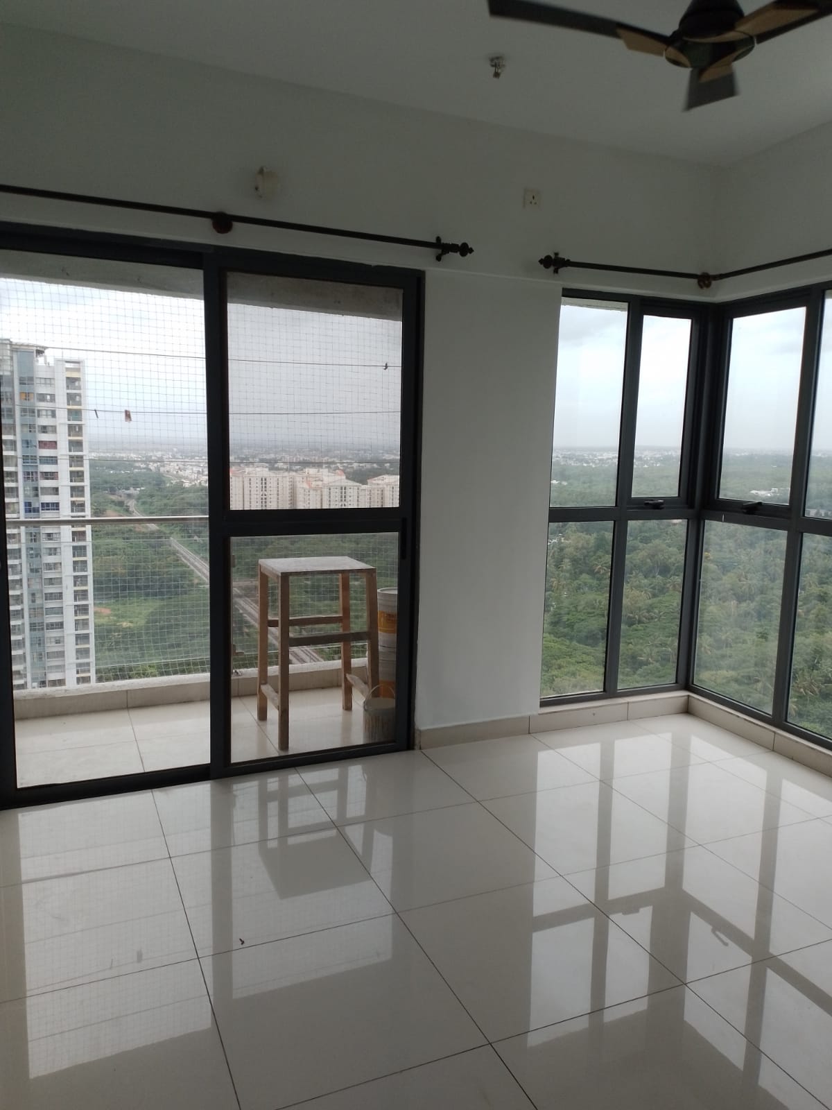 2.5 BHK 1675 Sq.Ft. Apartment in Tata Aquila Heights