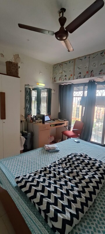 Bedroom in 2 BHK Apartment at Royal Classic Co Op Society, Andheri West – for Rent