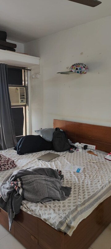 Bedroom in 2 BHK Apartment at Royal Classic Co Op Society, Andheri West – for Rent