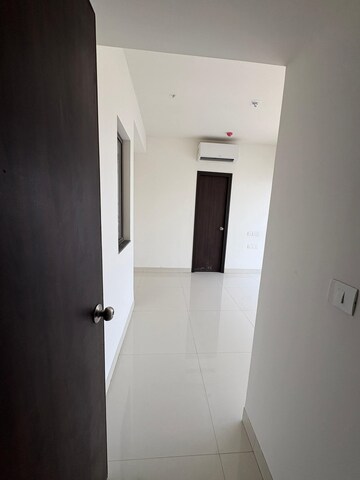 Bedroom in 2 BHK Apartment at Lodha Casa Viva, Majiwada – for Rent