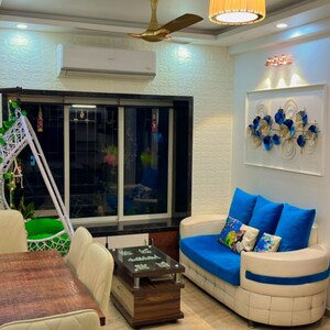 1.5 BHK Apartment For Sale in Sion