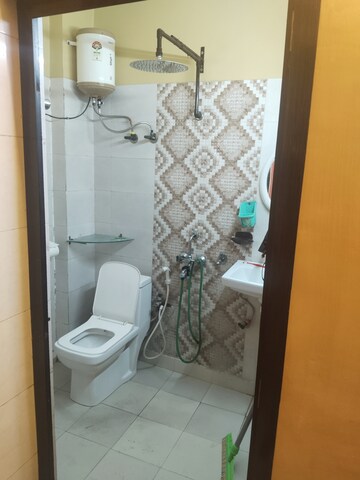 Bathroom in 1 BHK Builder Floor at New Ashok Nagar – for Rent