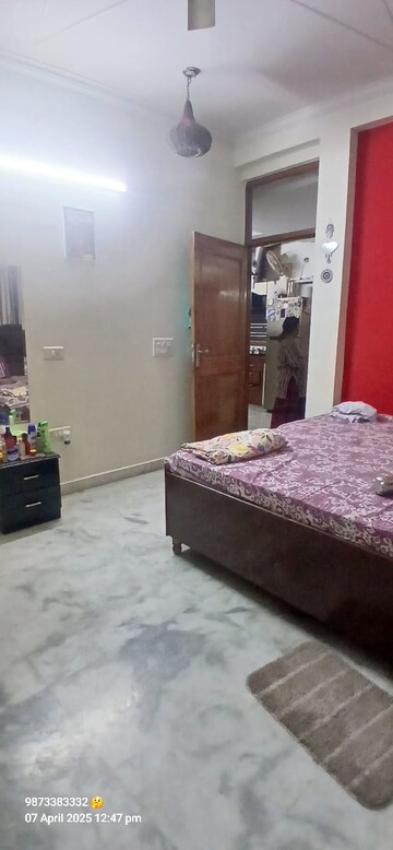 Bedroom in 3 BHK Builder Floor at RWA Residential Society, Sector 40 – for Rent