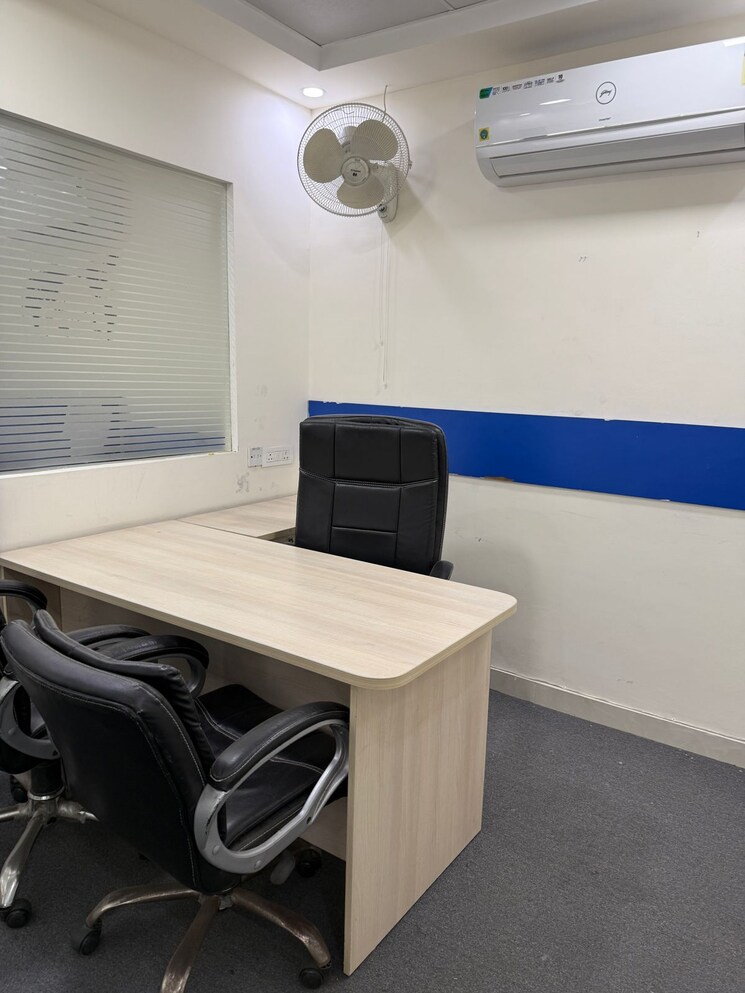 undefined, sector 3 Commercial Office Space 2500 Sq.Ft. In Sector 3 Noida 8454100