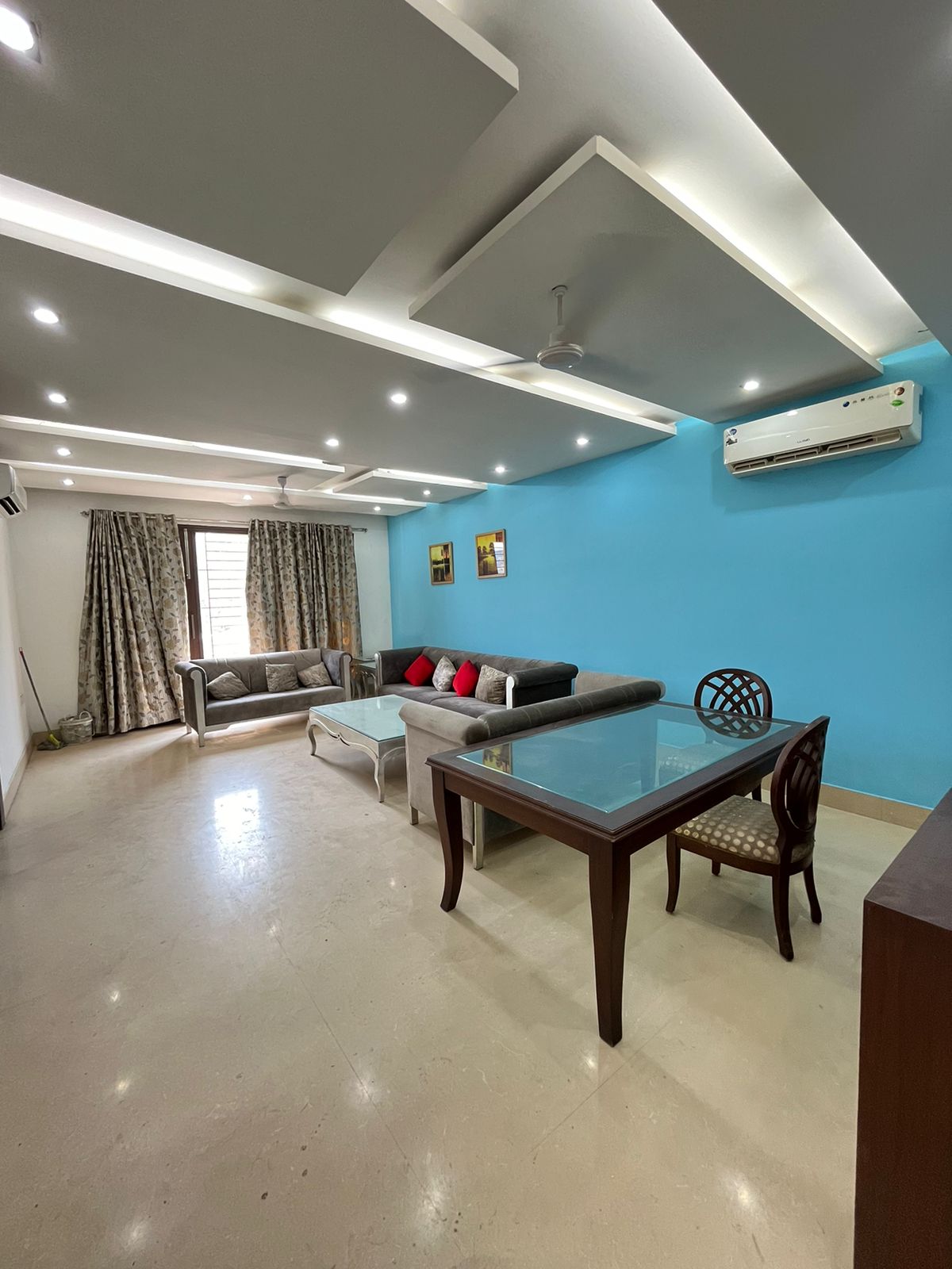 3 BHK + Servant Room,Study Room Builder Floor For Sale in Nehru Enclave