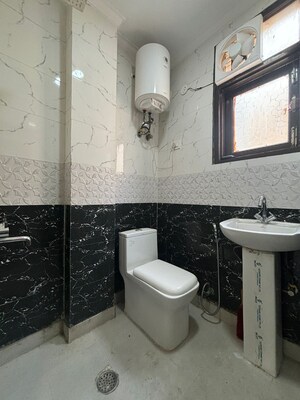 Building Lobby in 2 BHK Builder Floor at Paryavaran Complex – for Sale