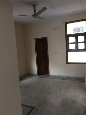 Building Lobby in 3 BHK Builder Floor at West Patel Nagar – for Rent