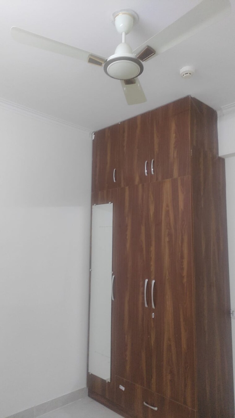 Floor Plan, upavp-ganga-yamuna-and-hindon-enclave 3 Bedroom 1350 Sq.Ft. Apartment In Pratap Vihar Ghaziabad 8454202