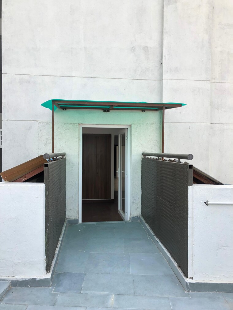 Terrace, umang-winter-hills 2 Bedroom 1342 Sq.Ft. Apartment In Sector 77 Gurgaon 8454208