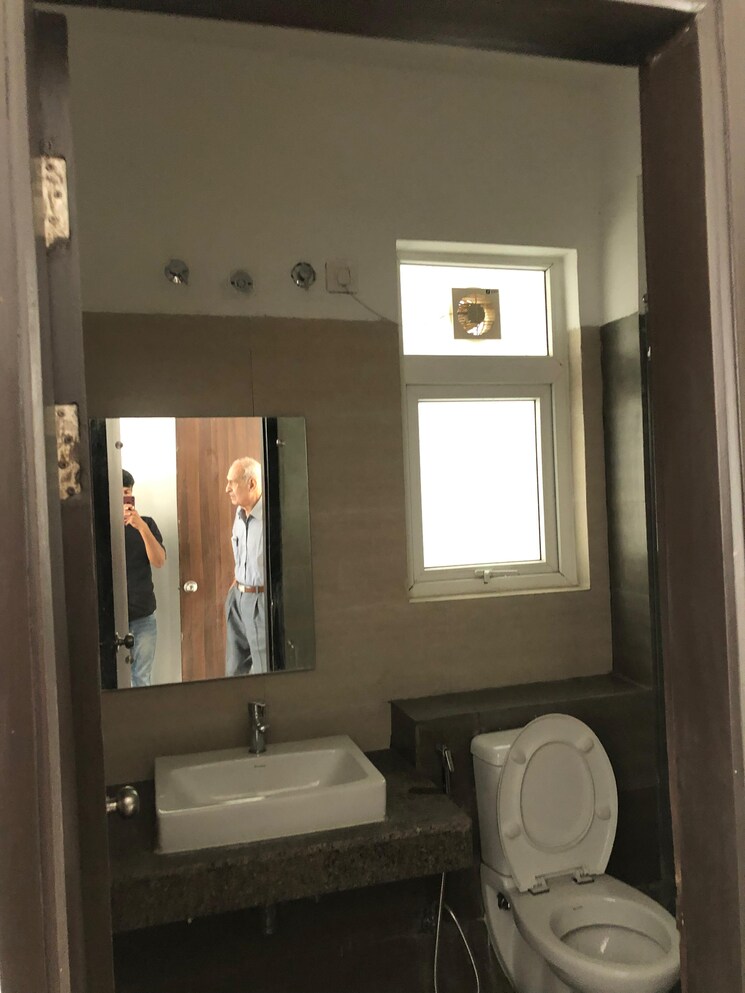 Bathroom, umang-winter-hills 2 Bedroom 1342 Sq.Ft. Apartment In Sector 77 Gurgaon 8454208