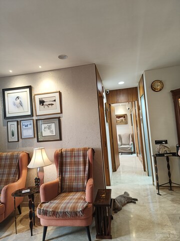 Master Bedroom in 2 BHK Apartment at Hiranandani Eagleridge Wing A, Ghodbunder Road – for Sale