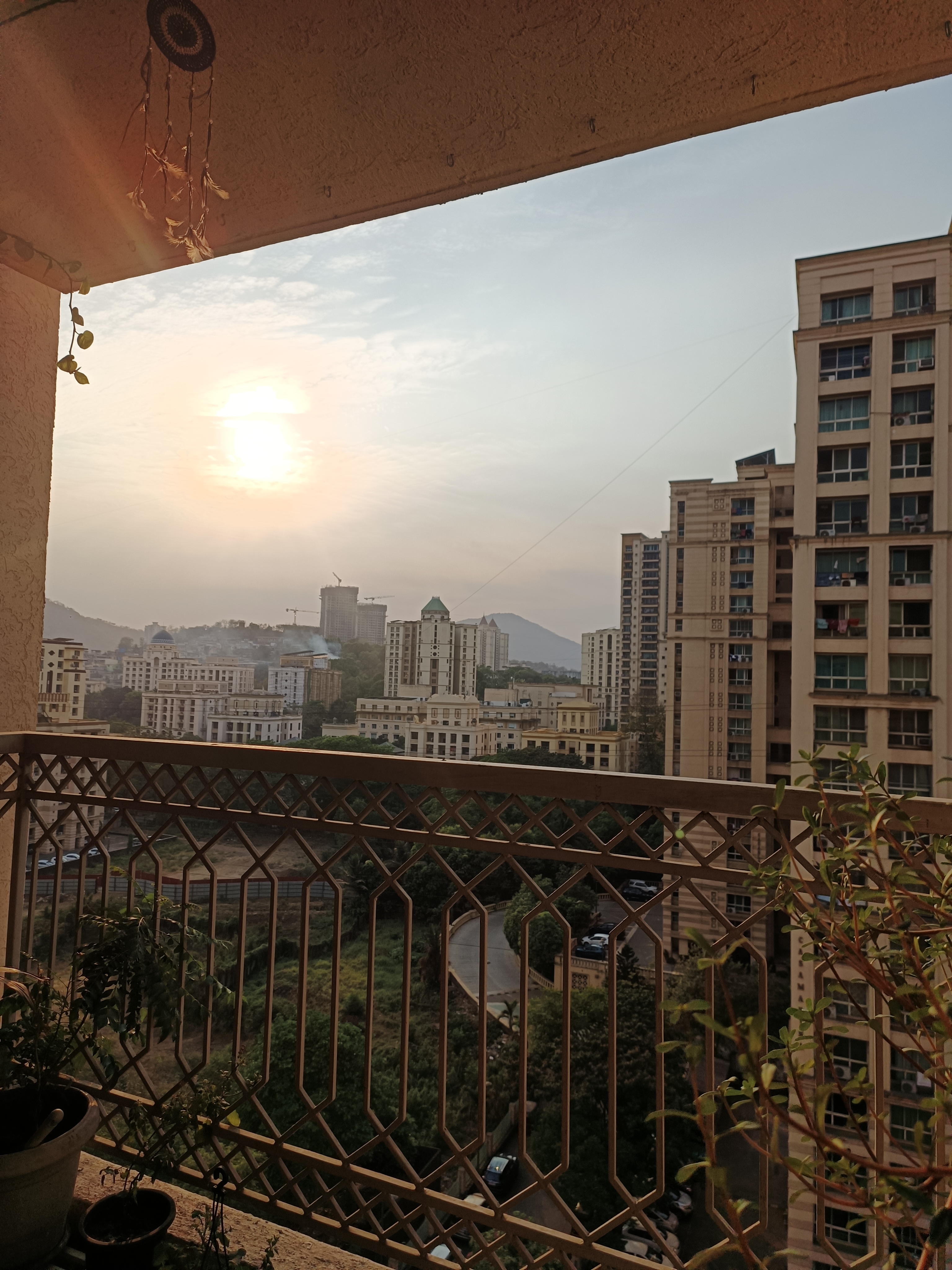 2 BHK + Study Room Apartment For Sale in Hiranandani Estate Barca