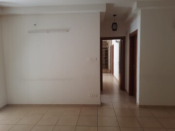 Room in 2 BHK Apartment at Bhartiya Nikoo Homes Phase 2, Thanisandra Main Road – for Rent