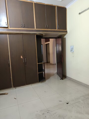 2 BHK Apartment For Rent in Paschim Vihar