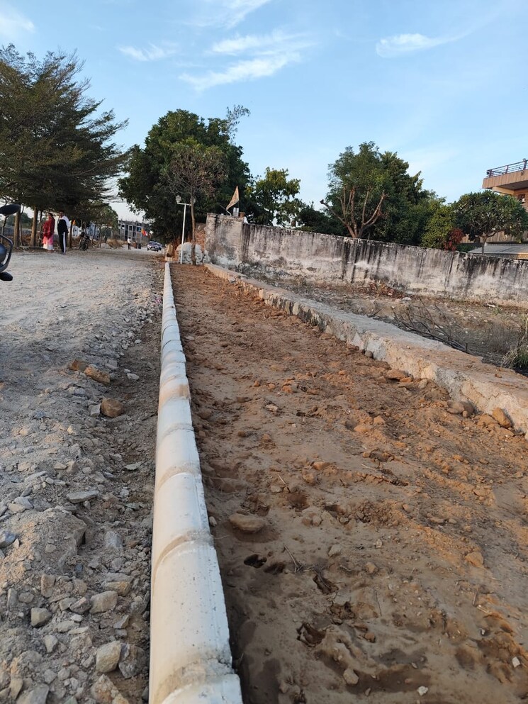 Garden, ajmer road  100 Sq.Yd. Plot In Ajmer Road Jaipur 8454404