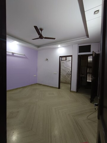 Bedroom in 3 BHK Builder Floor at Paschim Vihar – for Rent