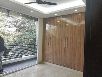 Bedroom in 2 BHK Builder Floor at Saket – for Rent