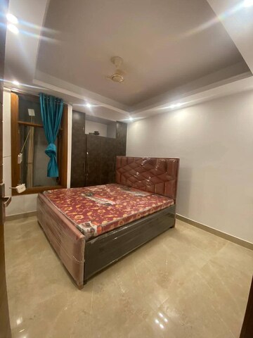 Bedroom in 2 BHK Builder Floor at Saket – for Rent