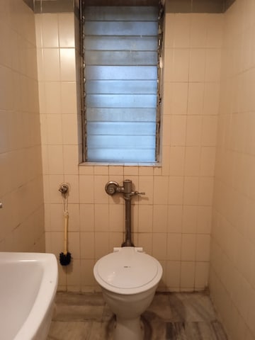 Bathroom in 2 BHK Apartment at Sunbeam Apartments Powai, Powai – for Rent