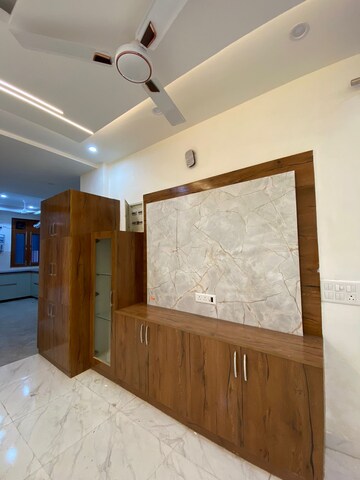 Furnished Amenities in 3 BHK Apartment at Sahastradhara Road – for Sale