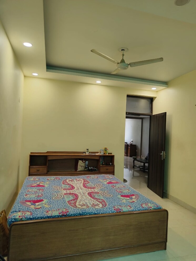 Bedroom, dlf-pink-town-house 4 Bedroom 150 Sq.Yd. Builder Floor In Dlf City Phase 3 Gurgaon 8454592