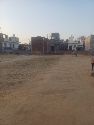  Plot For Sale in Dheeraj Nagar