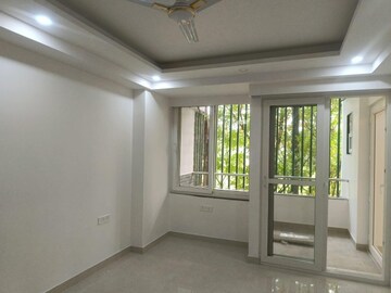 Room in 4 BHK Builder Floor at Chattarpur – for Sale