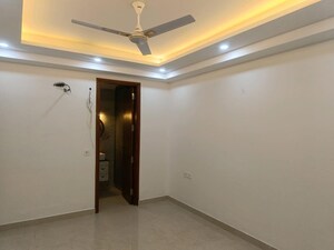 Room in 4 BHK Builder Floor at Chattarpur – for Sale