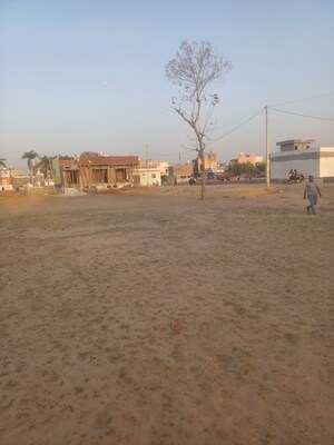 Plot For Sale in Dheeraj Nagar