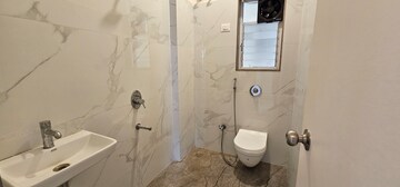 Bathroom in 2 BHK Apartment at Devlali – for Rent