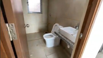 Bathroom in 4 BHK Apartment at Kalpataru Immensa, Kolshet Road – for Sale