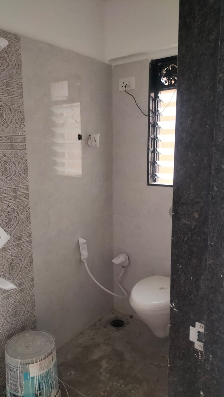 Bathroom, prime-legacy 3 Bedroom 900 Sq.Ft. Apartment In Dahisar West Mumbai 8454755