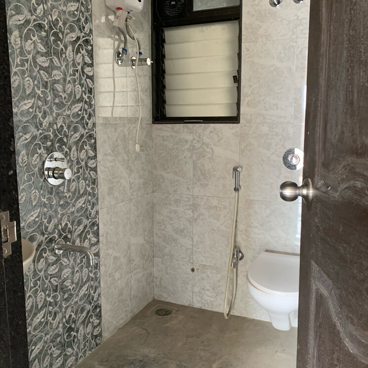 Bathroom, borivali west 3 Bedroom 930 Sq.Ft. Apartment In Borivali West Mumbai 8454763