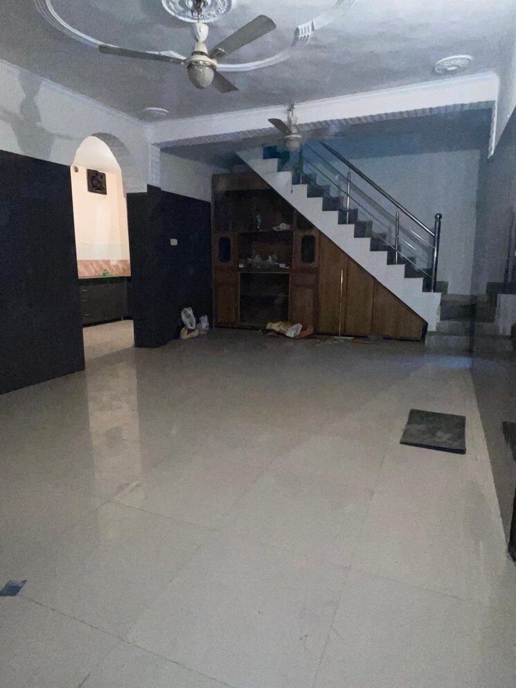 Living Room, ambala highway 5 Bedroom 300 Sq.Yd. Independent House In Ambala Highway Zirakpur 8454804