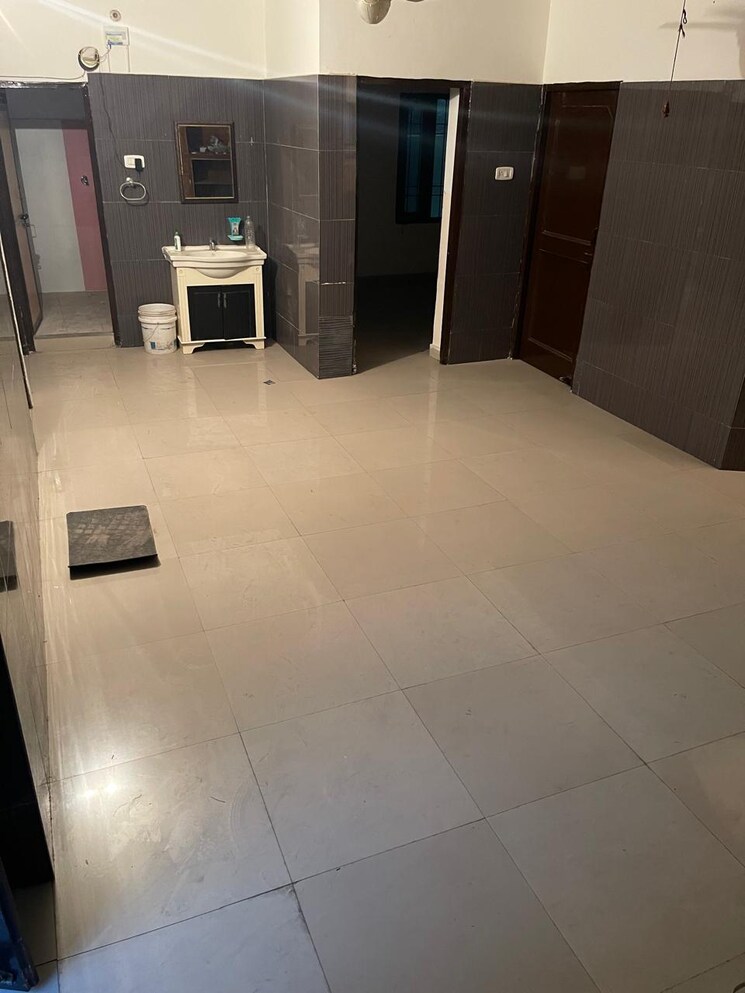 Master Bedroom, ambala highway 5 Bedroom 300 Sq.Yd. Independent House In Ambala Highway Zirakpur 8454804