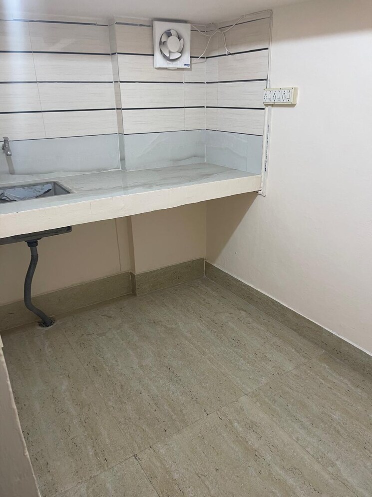 Bathroom, ambala highway 5 Bedroom 300 Sq.Yd. Independent House In Ambala Highway Zirakpur 8454804