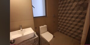 Bathroom in 4 BHK Apartment at Kalpataru Immensa, Kolshet Road – for Sale