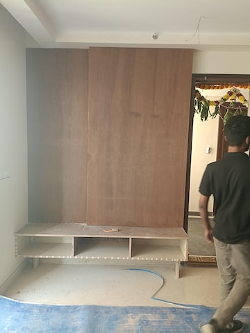 Room in 3 BHK Apartment at Aurobindo Kohinoor, Serilingampally – for Rent